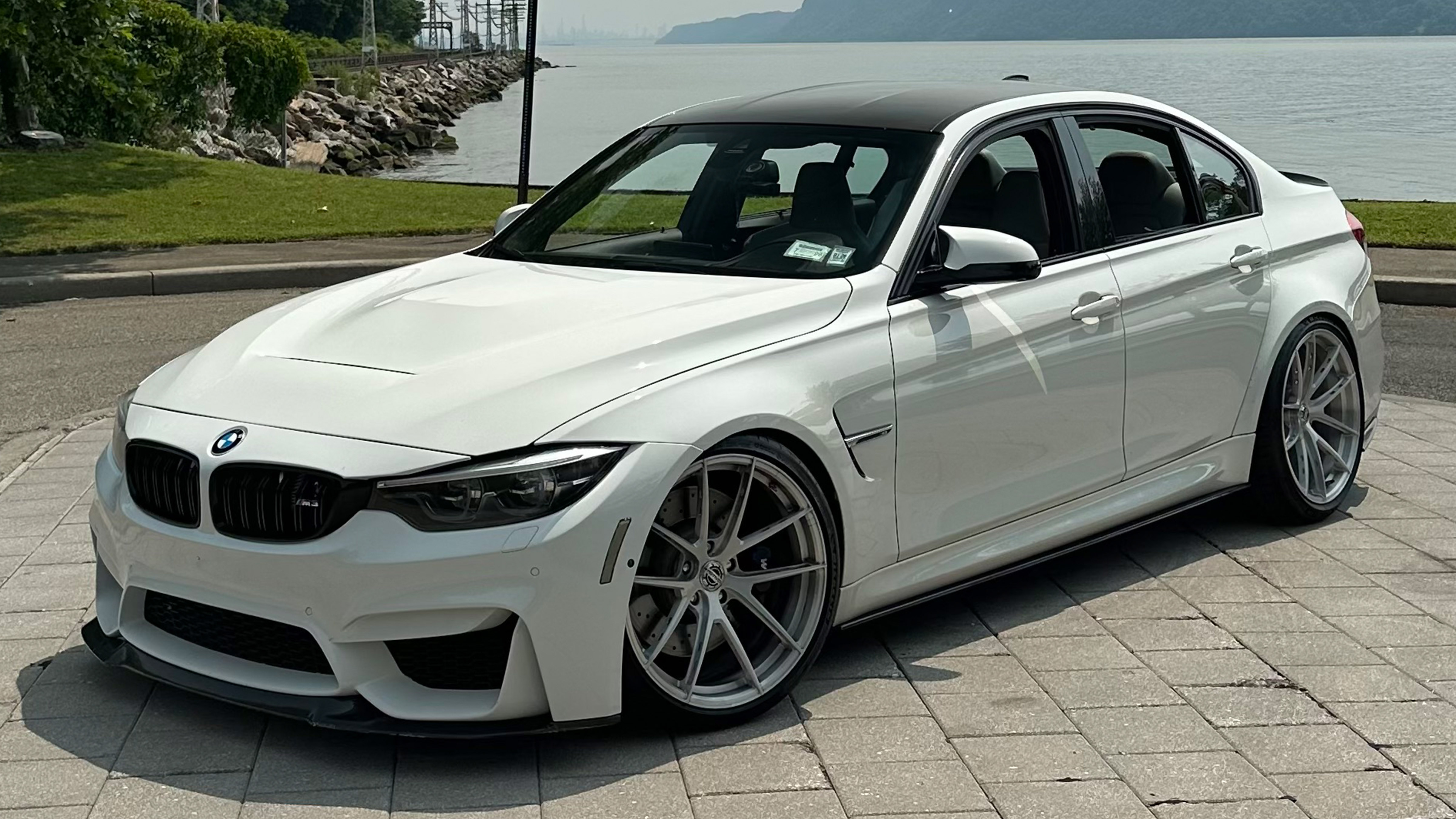 BMW M3 with Motivo Forged MB-K custom wheels in gloss brushed clear finish side view