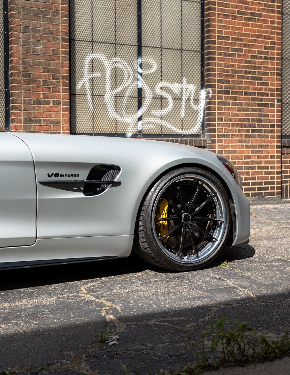 Mercedes-Benz AMG GTR with Motivo Forged CS-N custom wheels in frozen black face and gloss polished clear lip side view — view 24