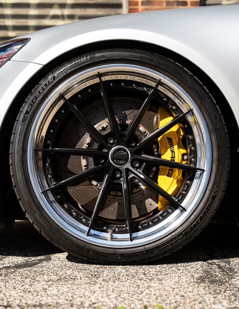 Mercedes-Benz AMG GTR with Motivo Forged CS-N custom wheels in frozen black face and gloss polished clear lip front wheel view