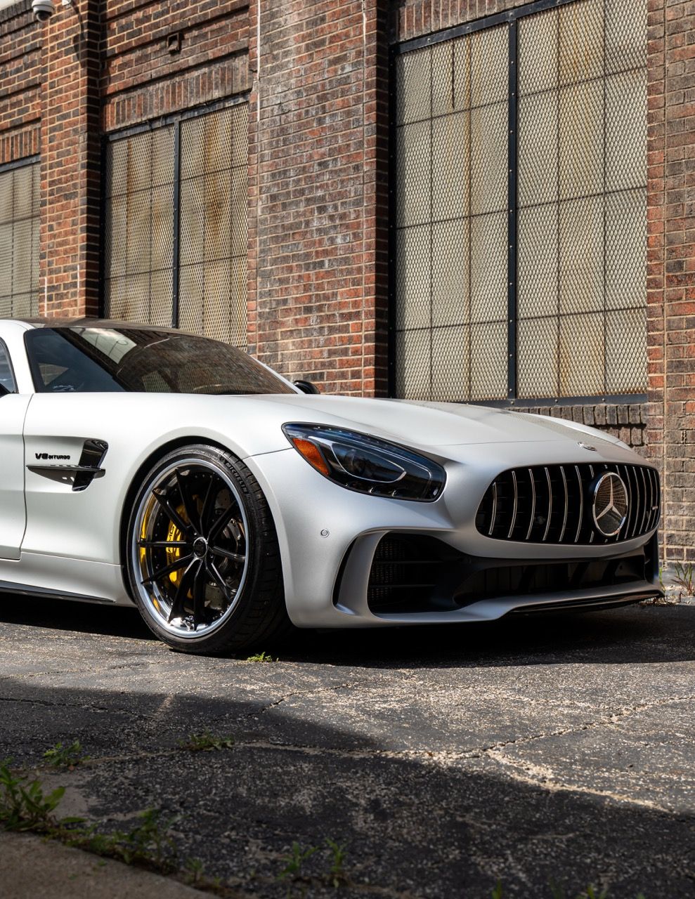 Mercedes-Benz AMG GTR with Motivo Forged CS-N custom wheels in frozen black face and gloss polished clear lip front half side view