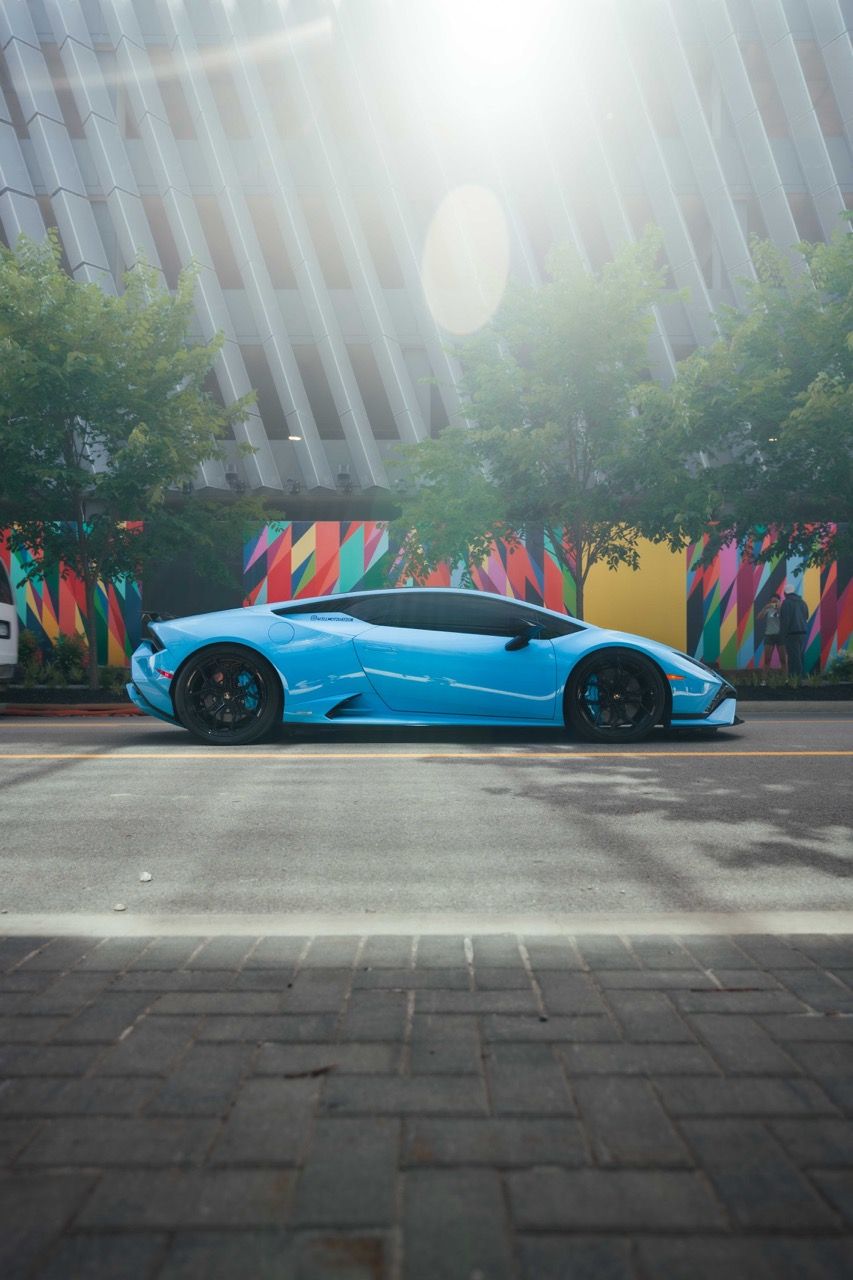 Lamborghini Huracan Tecnica with Motivo Forged MB-L custom wheels in gloss black face side view